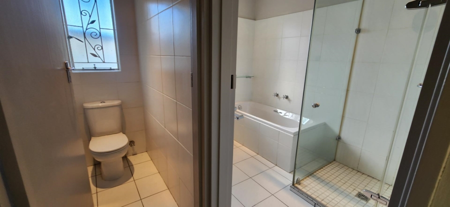 To Let 3 Bedroom Property for Rent in Rondebosch Western Cape
